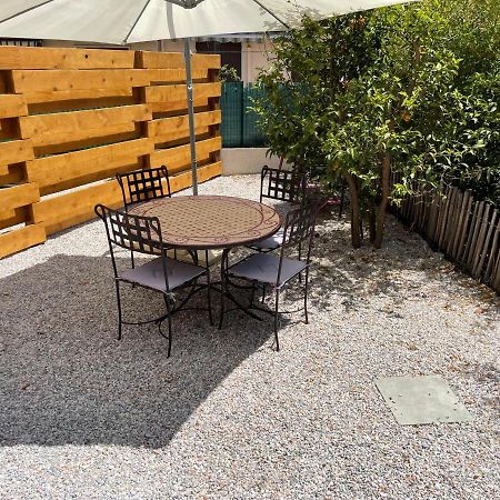 Magnifique Appartement T3 Tout Confort Perpignano Esterno foto