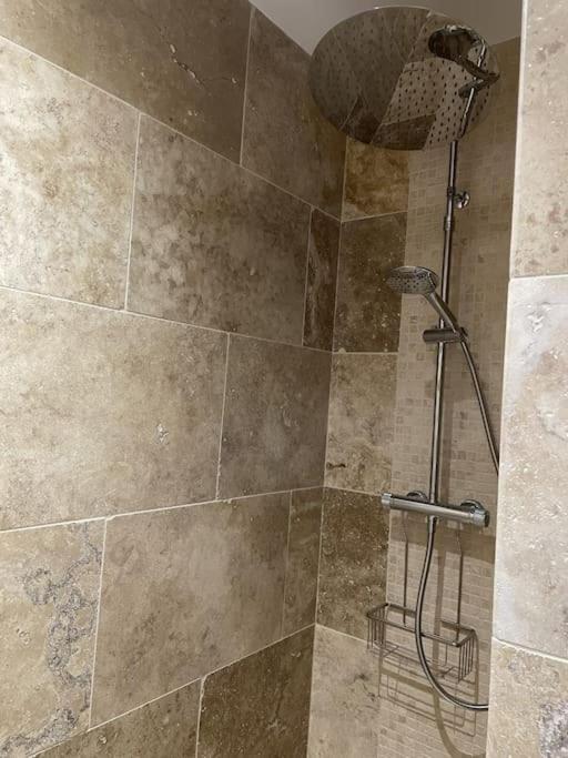 Magnifique Appartement T3 Tout Confort Perpignano Esterno foto